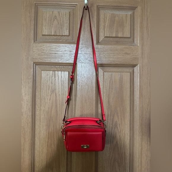 Red  Crossbody Bag NWOT - Picture 4 of 6